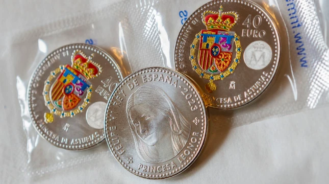 Una moneda y un sello para conmemorar a la Princesa Leonor