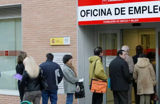Oficina Desempleo Madrid España