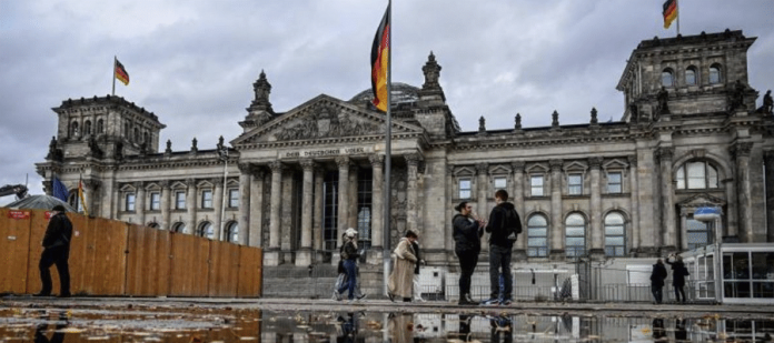 Bundestag con gente