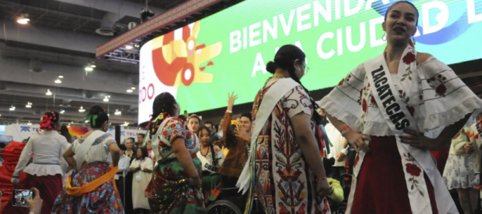 Mujeres Sector Turismo