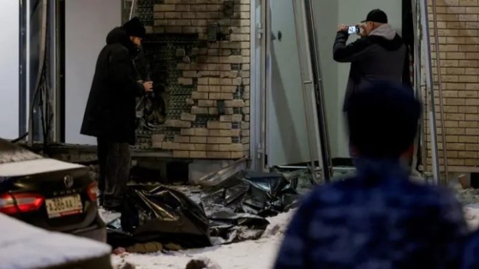 Ucrania se atribuye atentado contra general en Moscú